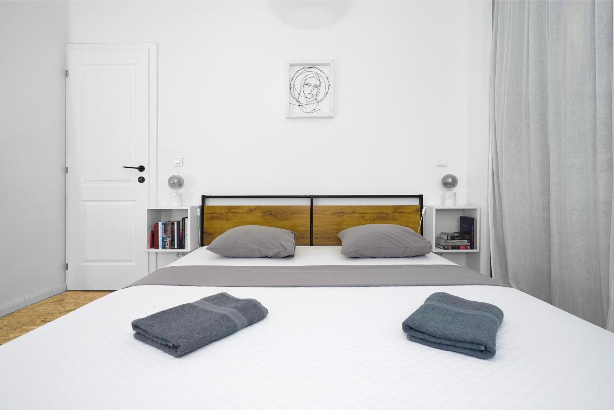 4-star Bianco Apartment Kastela