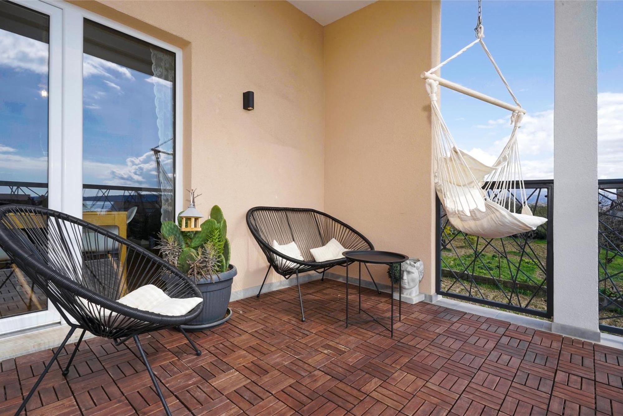 Apartment 4-star Bianco *