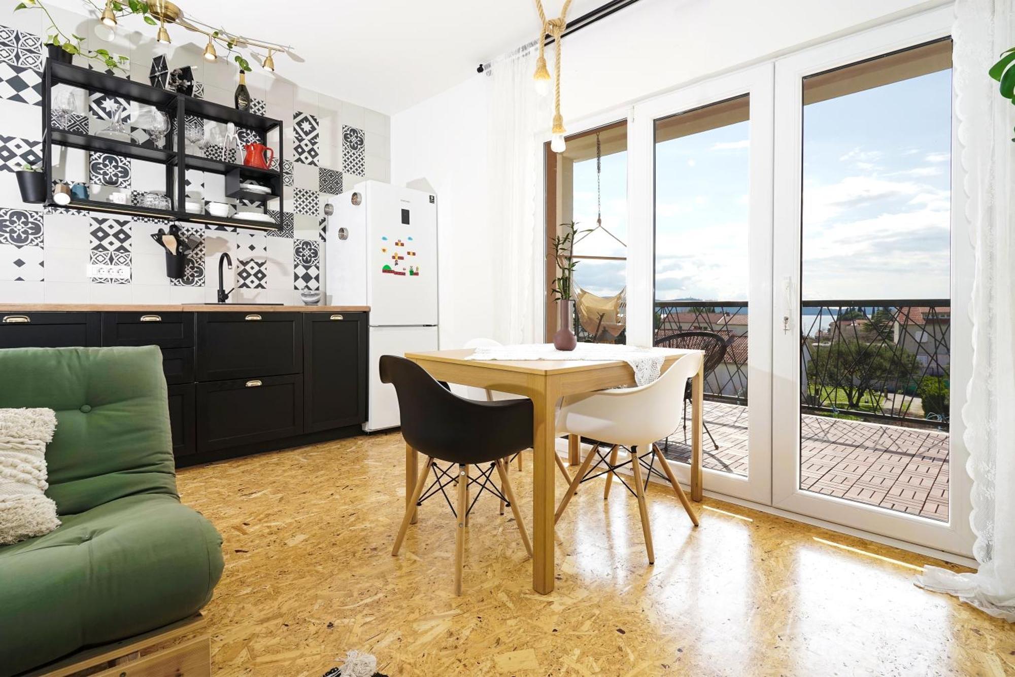 4-star Bianco * Kastela